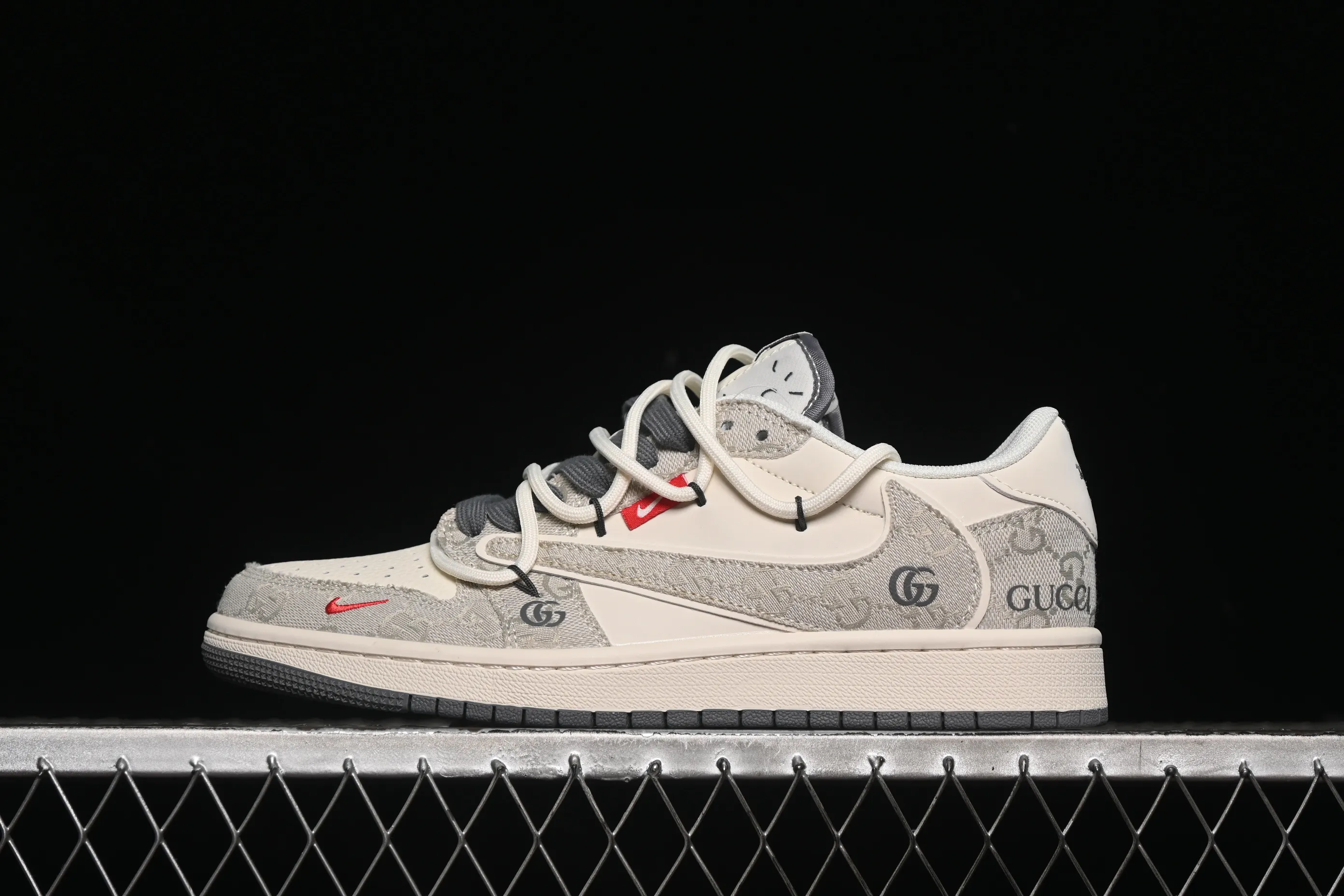 All categories Air Jordan Jordan series basketball shoes Air Jordan 1 Low High-end customized low-top sneakers Travis Scott x Fragment Design x Air Jordan 1 Low OG SP AJ1 Joe 1 Gucci beige denim low-top cultural casual sneakers HT5088-601
